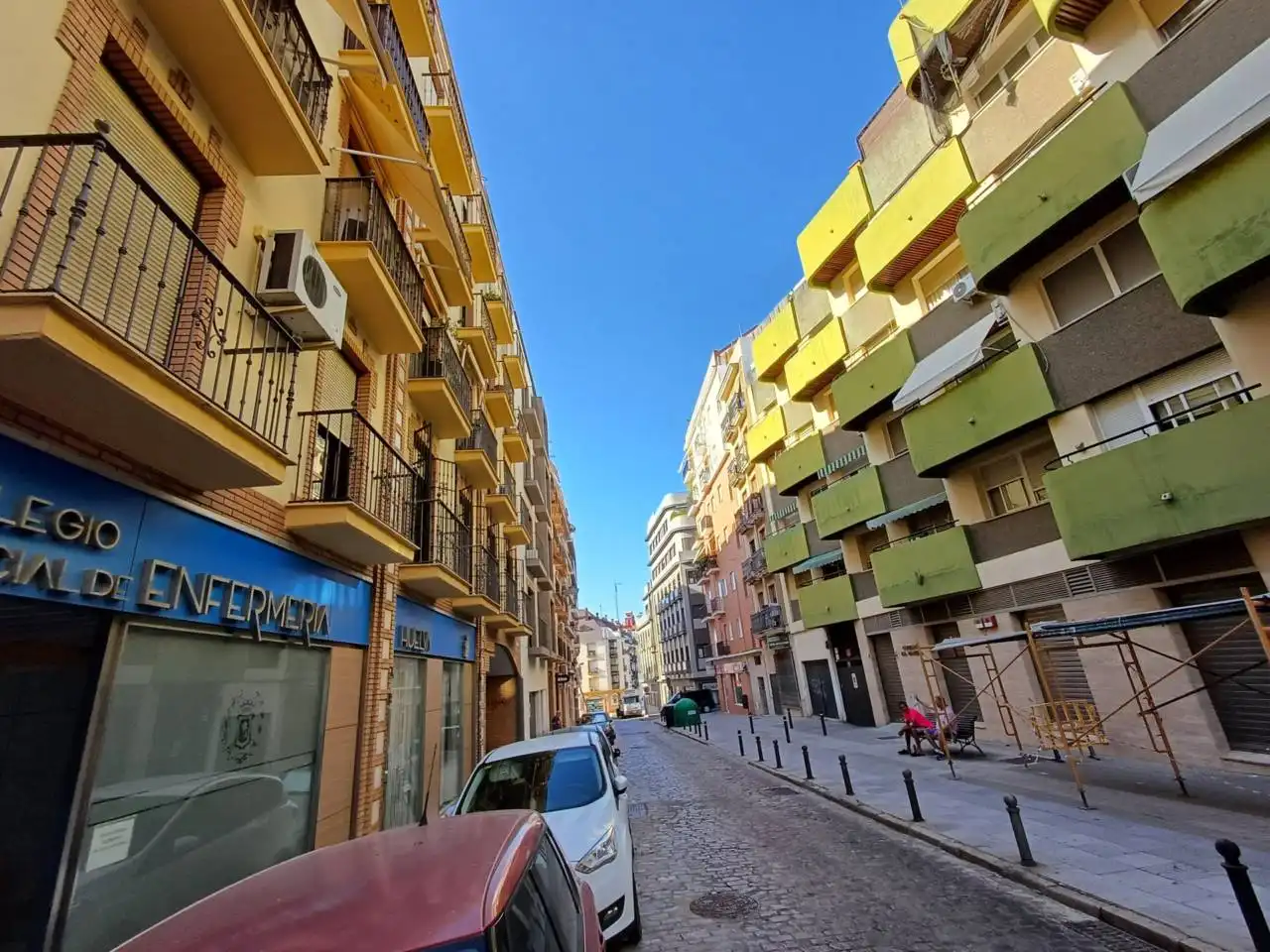 Vista exterior de Local en venta en Huelva