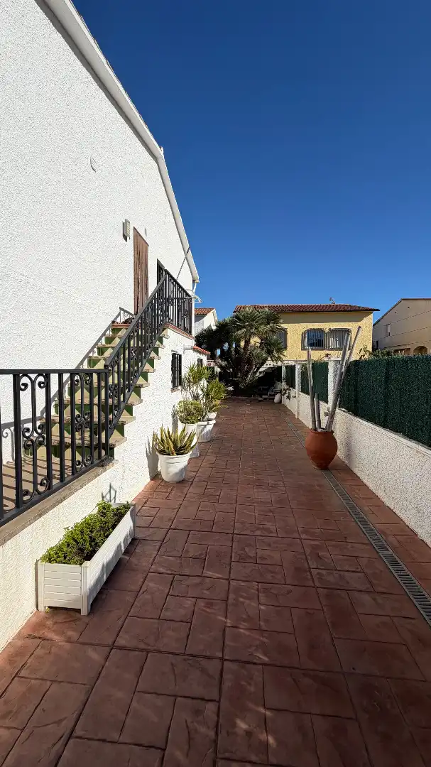 Terrassa de Casa o xalet en venda en Creixell amb Aire condicionat, Jardí privat i Terrassa