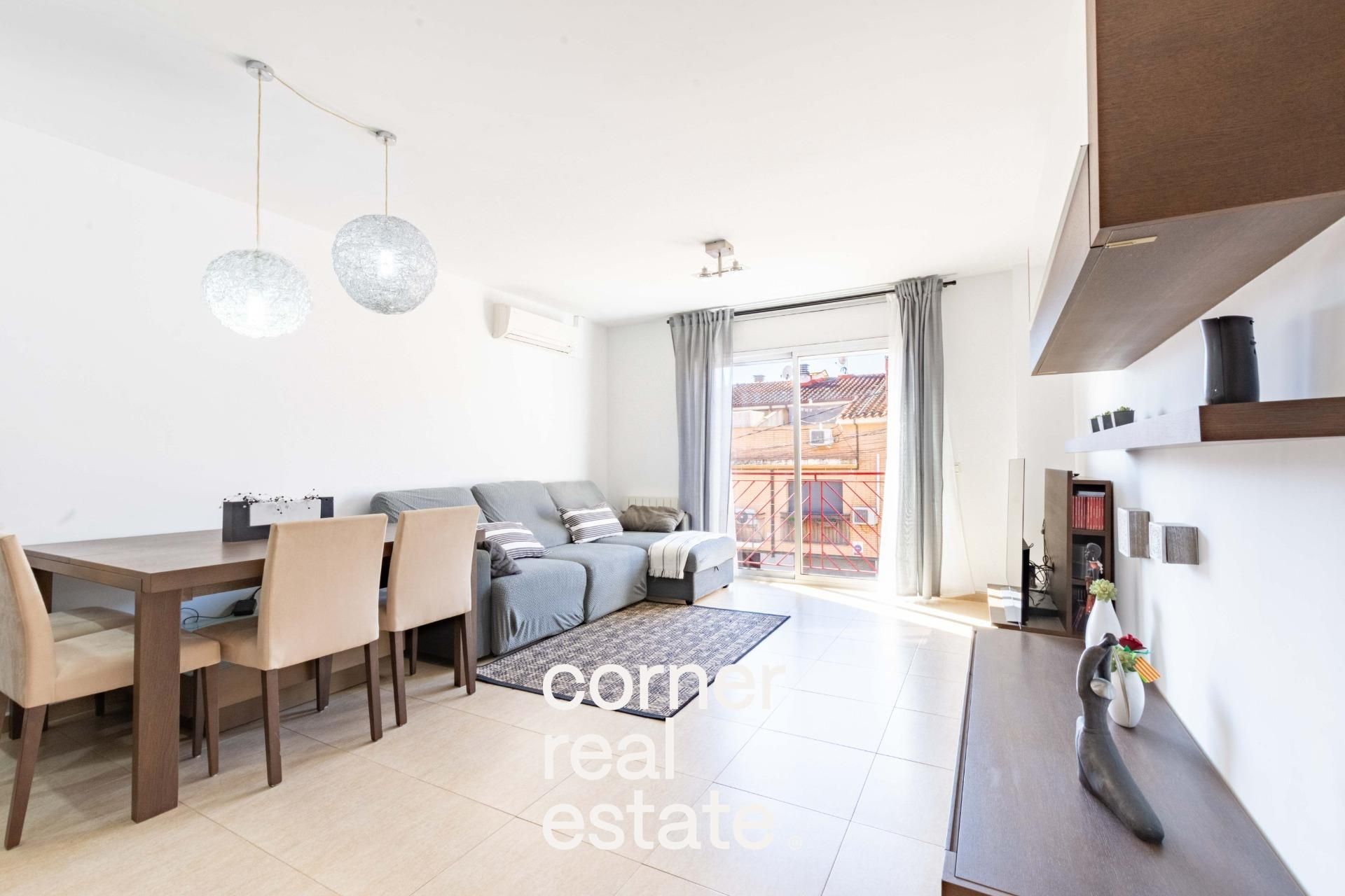 Attic for sale in Ca n'Oriol