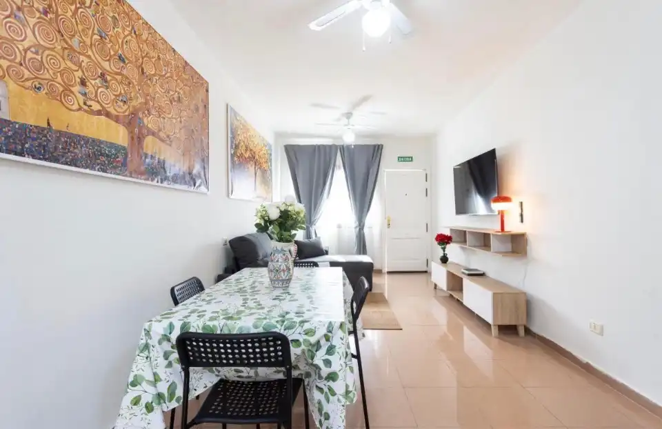 Sala de estar de Planta baja en venta en Adeje con Jardín privado, Terraza y Amueblado