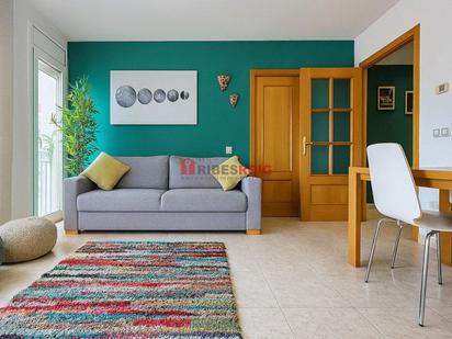 Sala d'estar de Pis en venda en Sant Pere de Ribes amb Aire condicionat, Calefacció i Terrassa