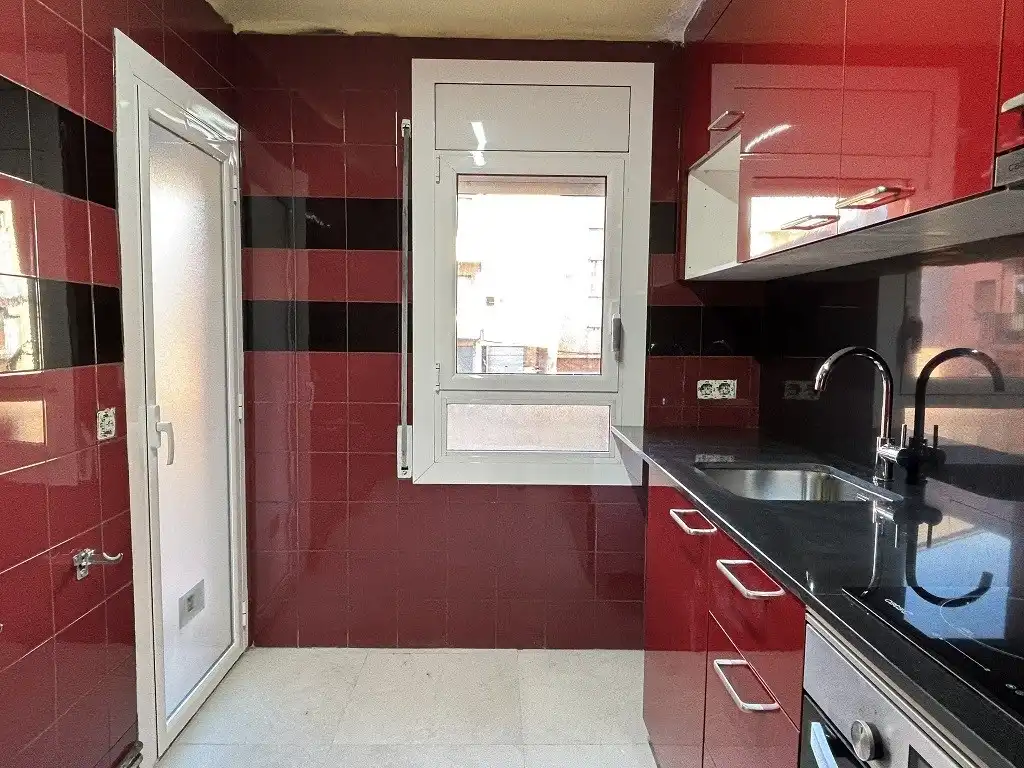 Kitchen of Flat for sale in Sant Joan Les Fonts  with Heating, Storage room and Balcony