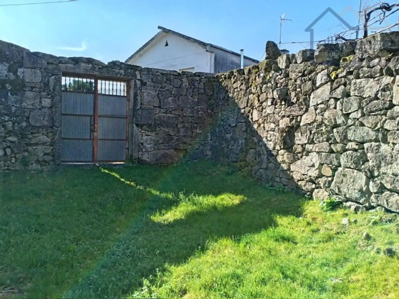 Casa rústica amb jardí en venda a As Neves, imagen 3