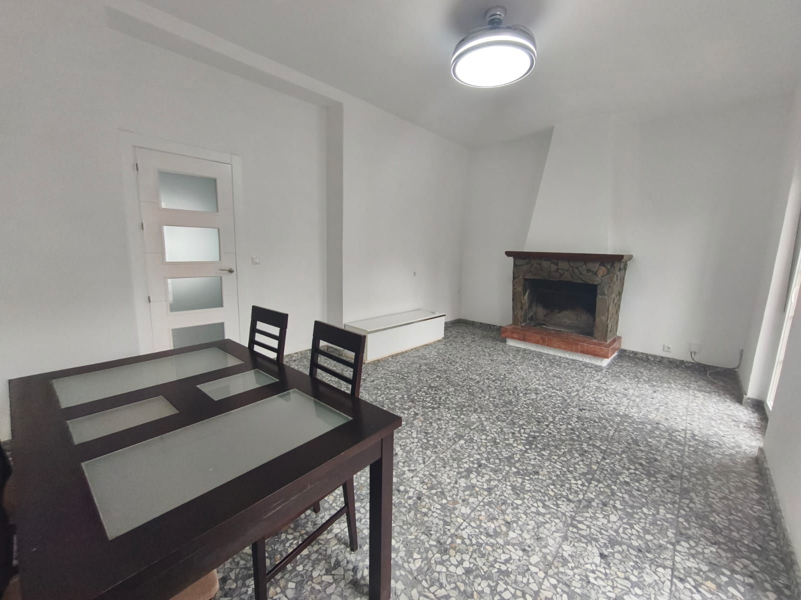 Pis de lloguer en Churriana de la Vega amb Aire condicionat, Terrassa i Forn