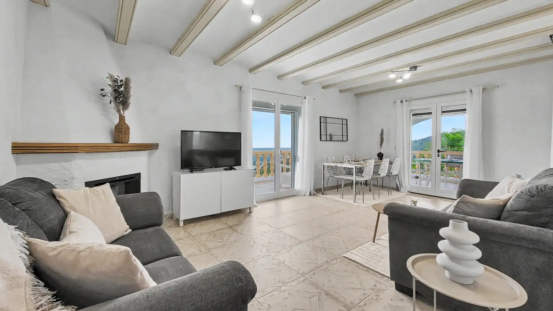 Living room of Houses for sale in Orba  with Air Conditioner, Heating and Private garden