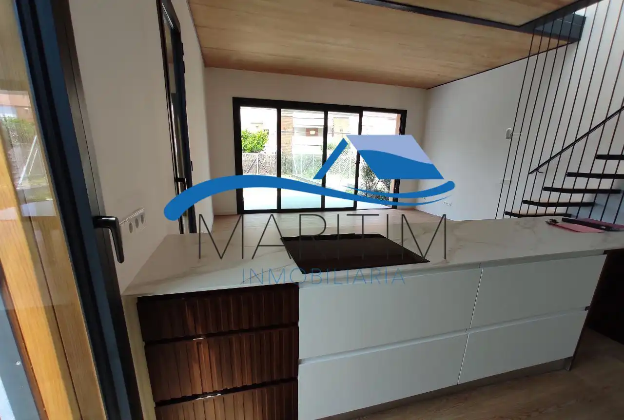 Casa amb terrassa en venda a Damiá Puig