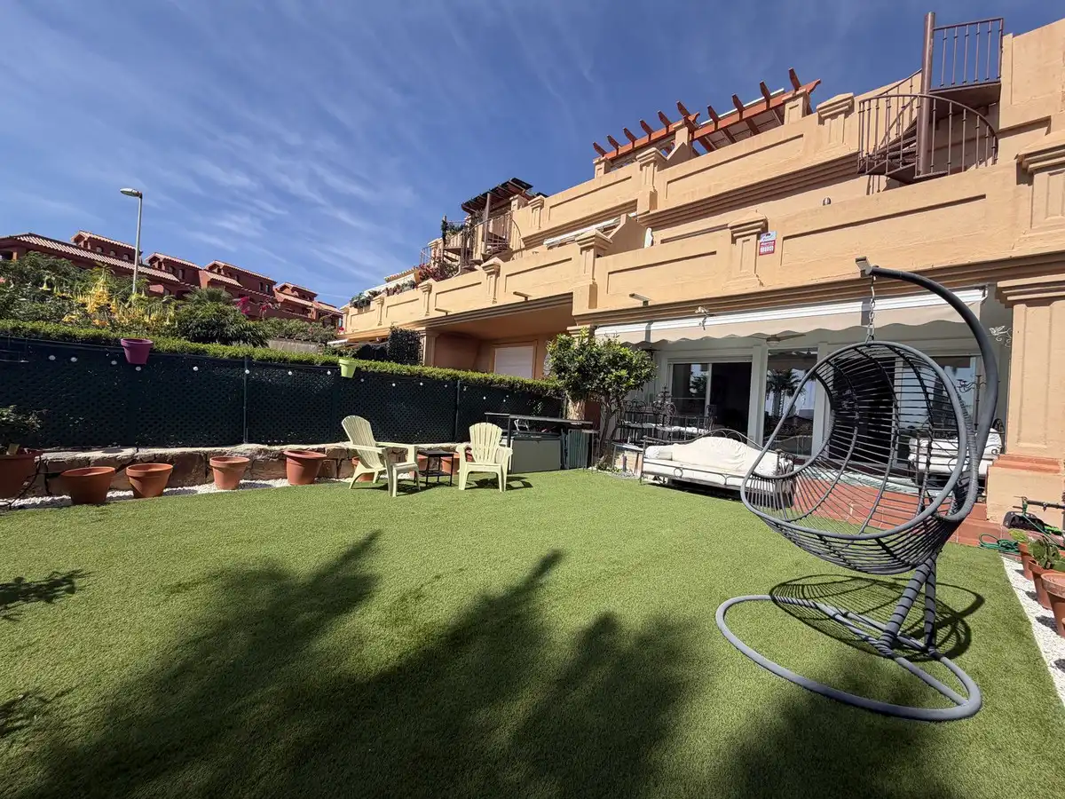 Jardí de Casa adosada en venda en Estepona Pueblo