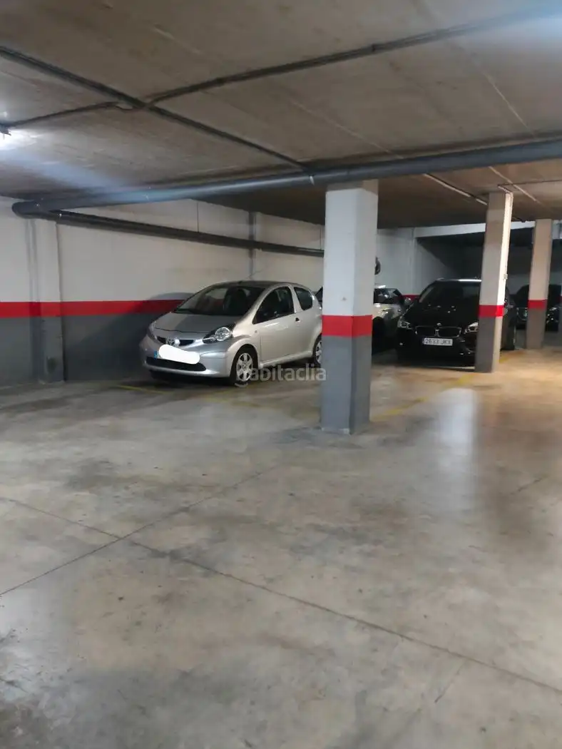 Individuel à vendre à Carrer de Joaquim Casas 13, imagen 2
