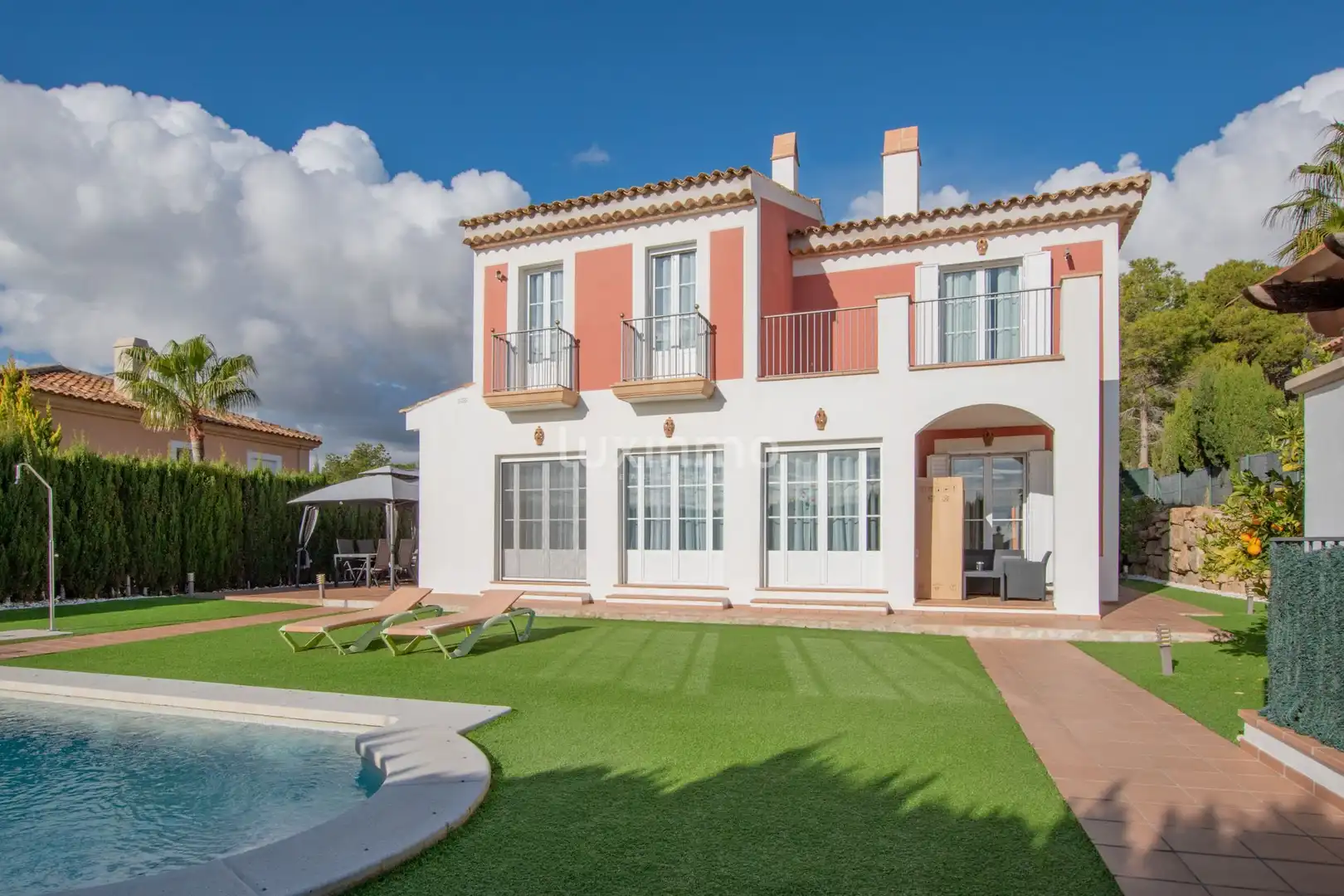 Chalet con terraza en venta en Golf Bahía, imagen 2