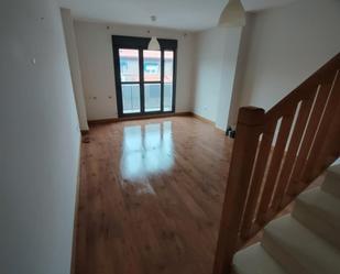Living room of Duplex for sale in El Viso de San Juan  with Terrace and Storage room