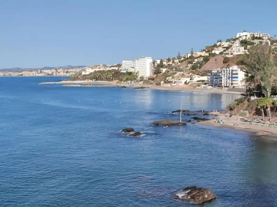 Vista exterior de Pis en venda en Benalmádena