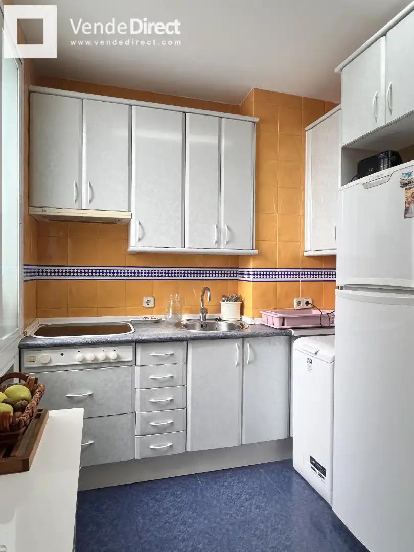 Cocina de Piso en venta en Madrid con Trastero, Amueblado y Balcón