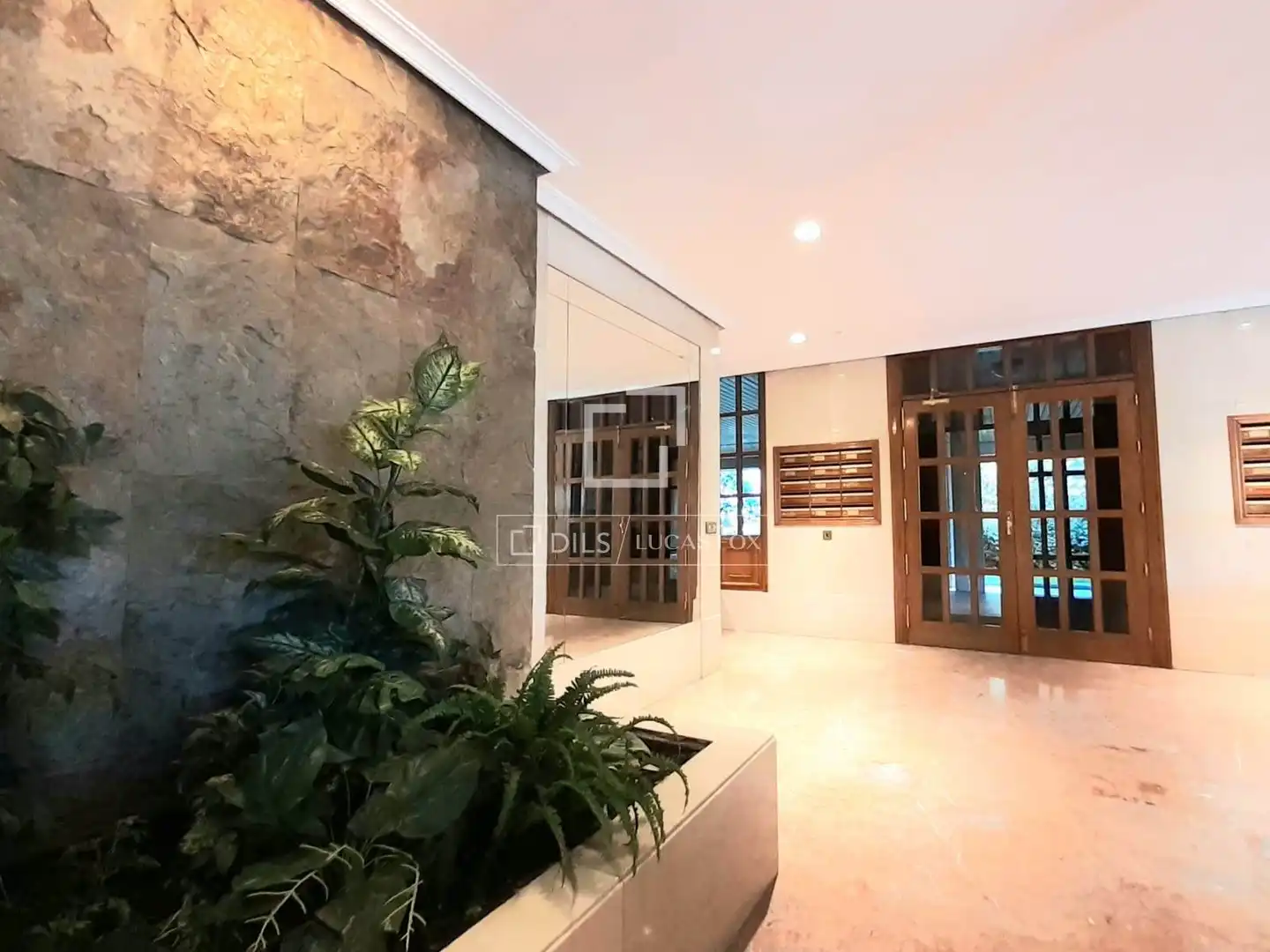 Flat for rent in Madrid  with Air Conditioner, Heating and Private garden