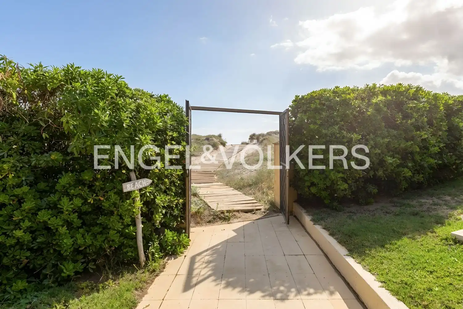 Piso en venta en Sueca con Calefacción, Terraza y Piscina