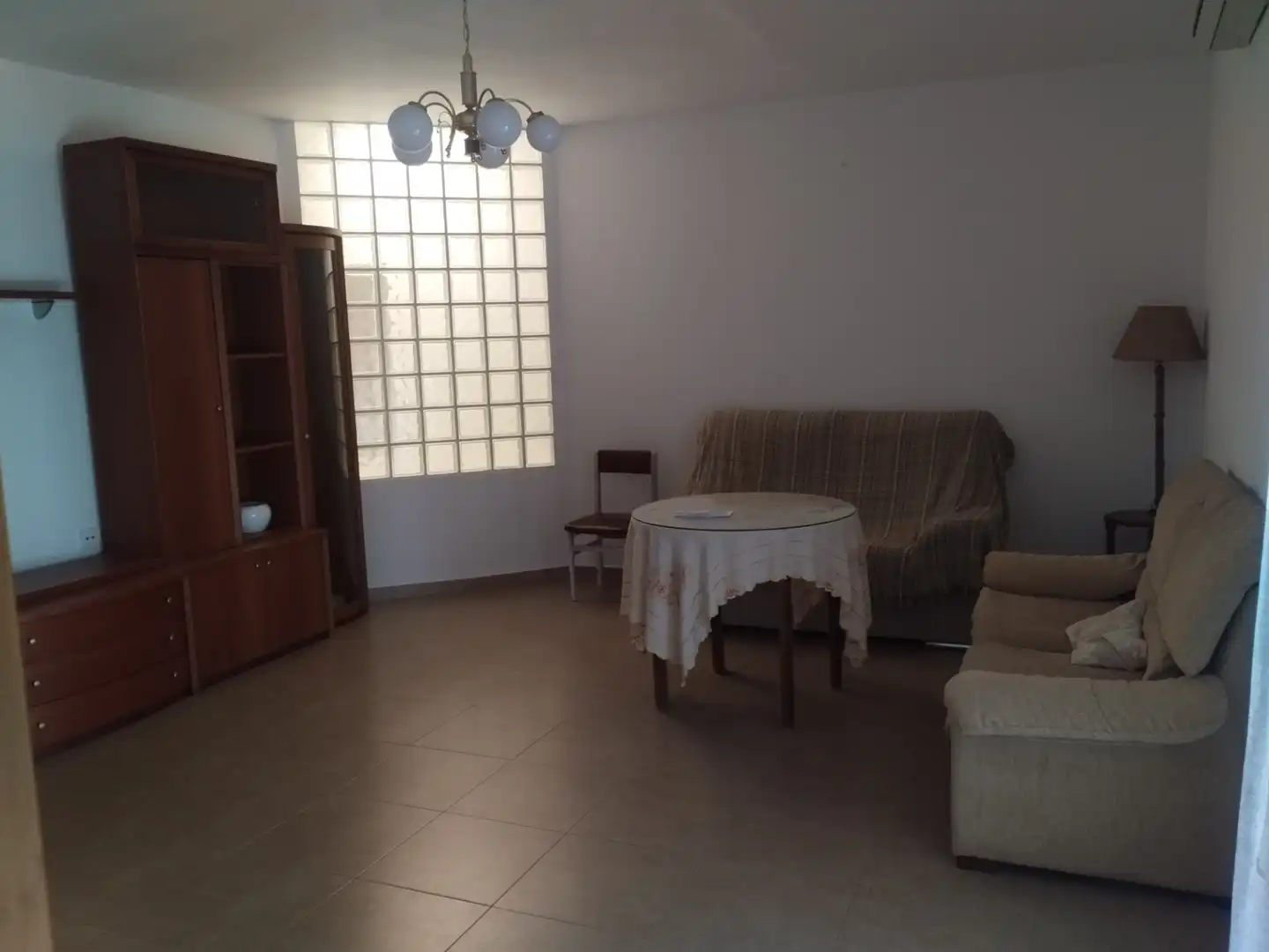 Sala de estar de Casa o chalet en venta en La Albuera con Jardín privado, Trastero y Amueblado