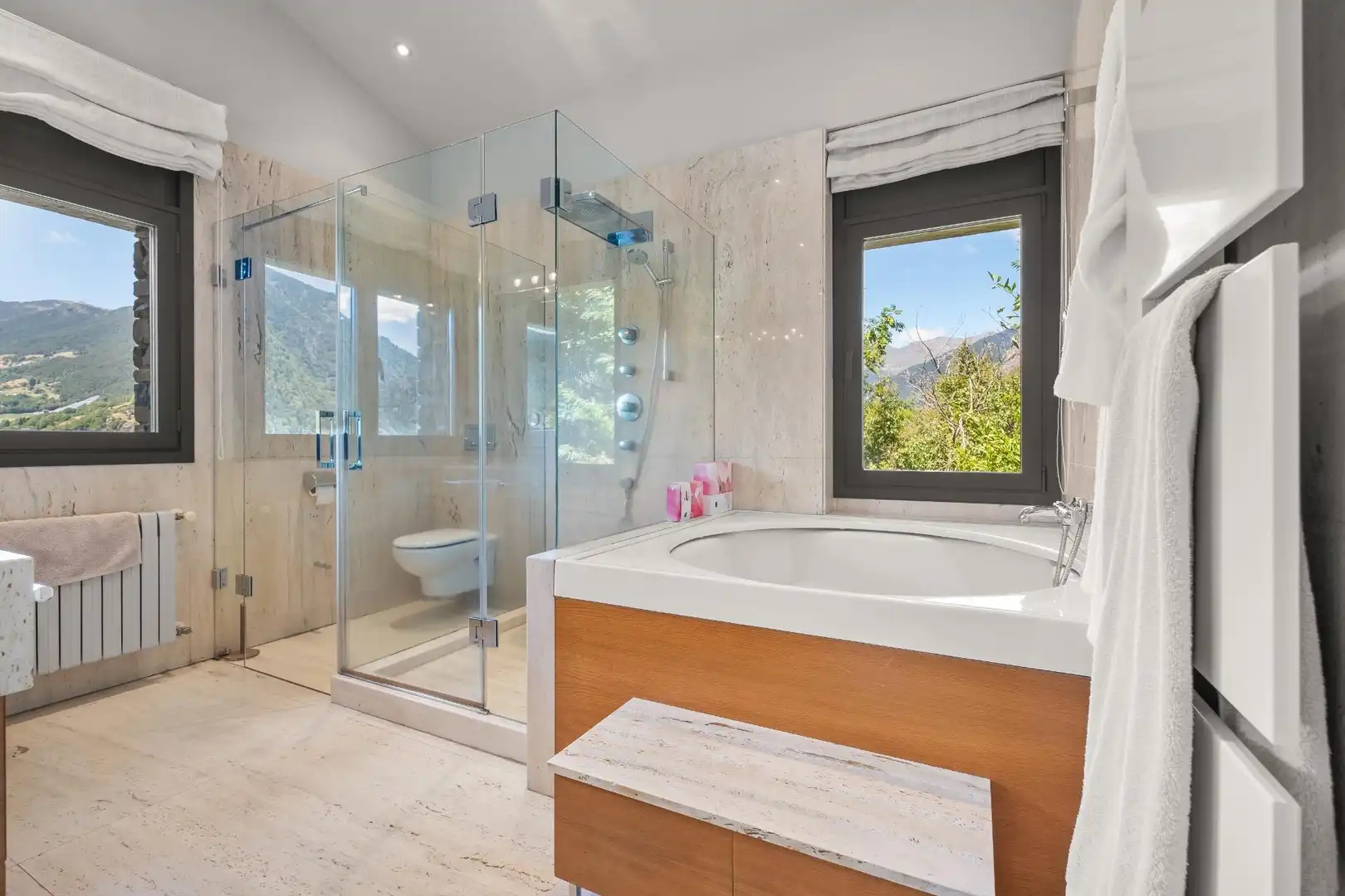 Chalet en venta en Calle Anyós 9, imagen 30