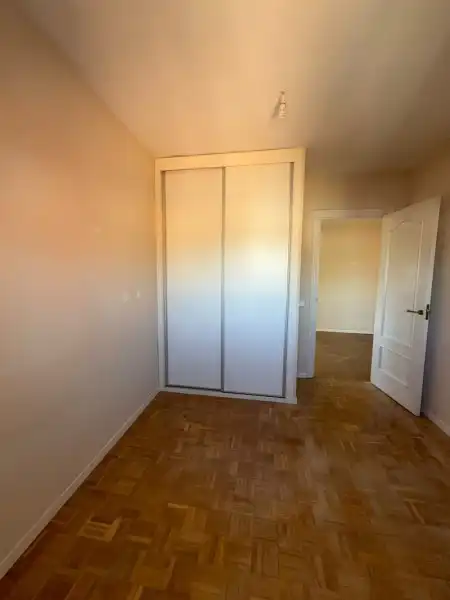 Bedroom of Flat for sale in Carabanchel