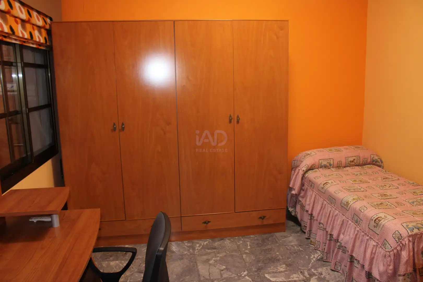 Bedroom of Houses for sale in Dos Hermanas  with Air Conditioner, Heating and Terrace