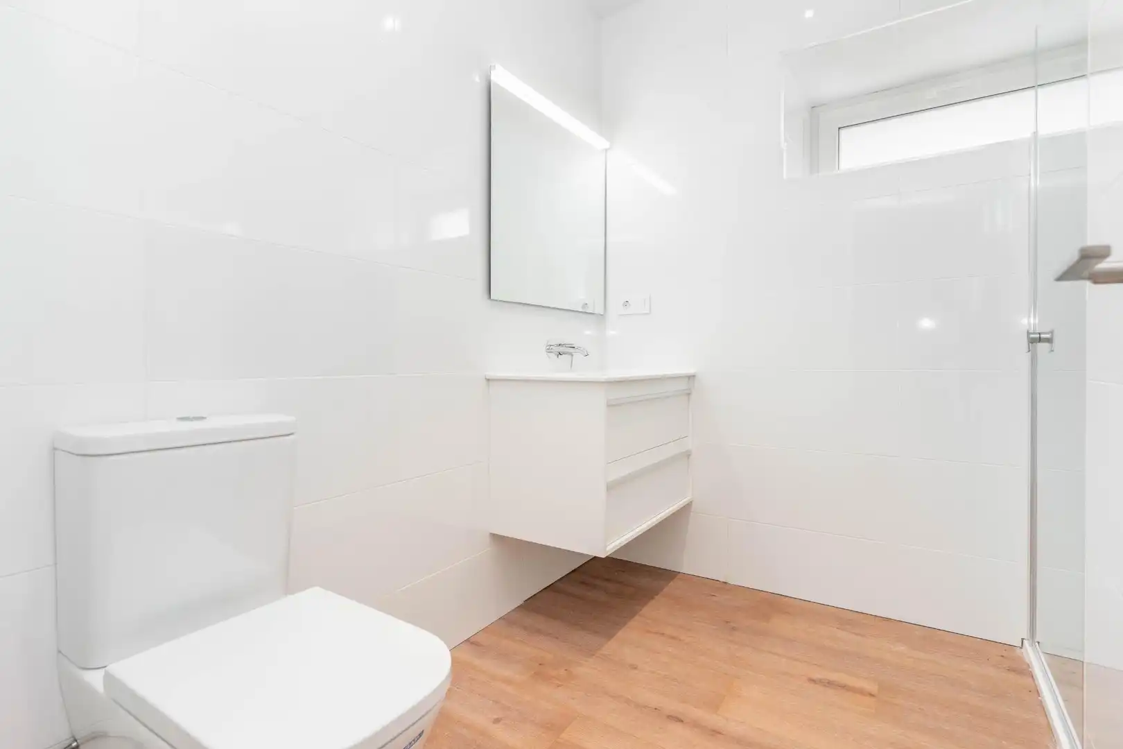 Baño de Casa o chalet en venta en Grado con Calefacción, Terraza y Trastero