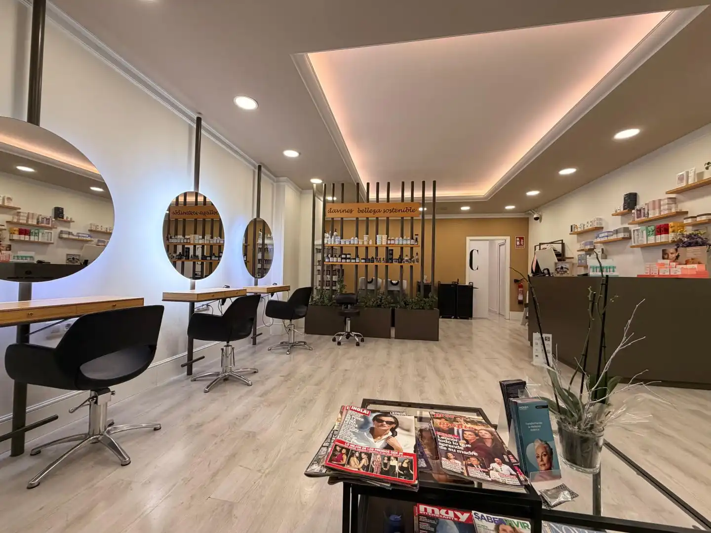 Local comercial en alquiler en Carral, imagen 3