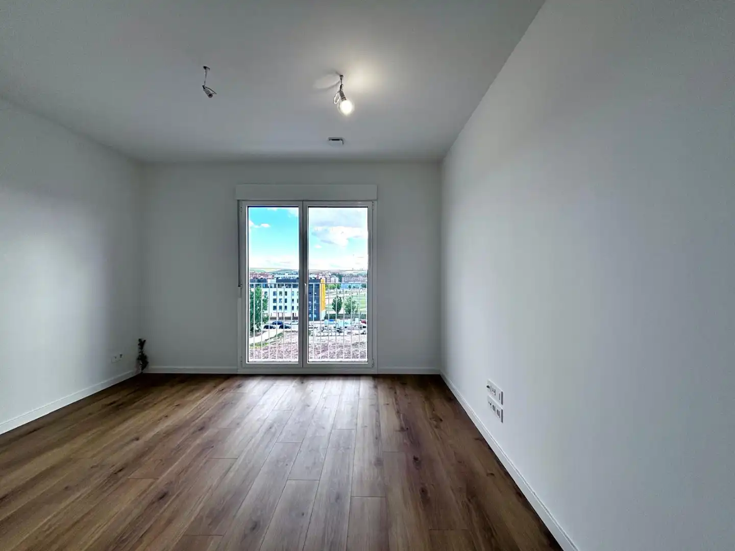 Apartamento con ascensor en alquiler en Calle la Tala, imagen 17