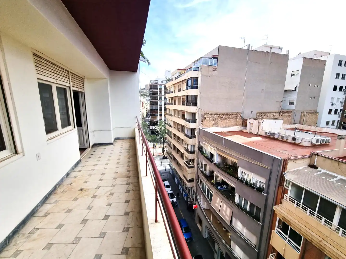Vista exterior de Pis en venda en Alicante / Alacant amb Terrassa