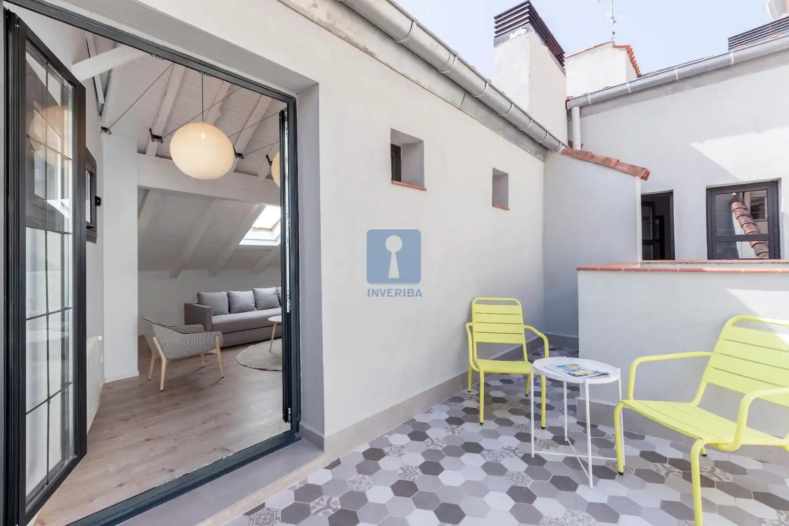Terrace of Attic for rent in Madrid  with Air Conditioner, Heating and Parquet flooring