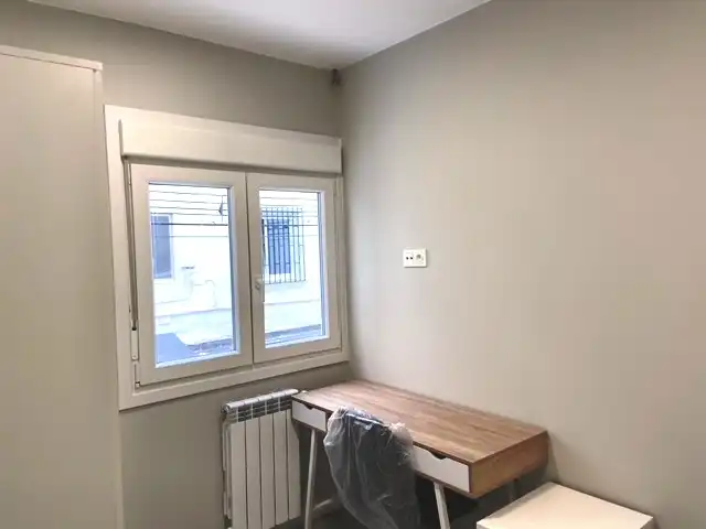 Habitación de Piso de alquiler en Zaragoza con Calefacción, Amueblado y Horno
