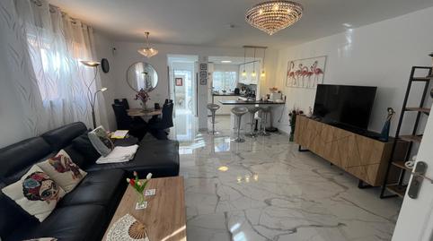 Foto 3 de Casa adosada en venda a Playa de los Náufragos, Alicante