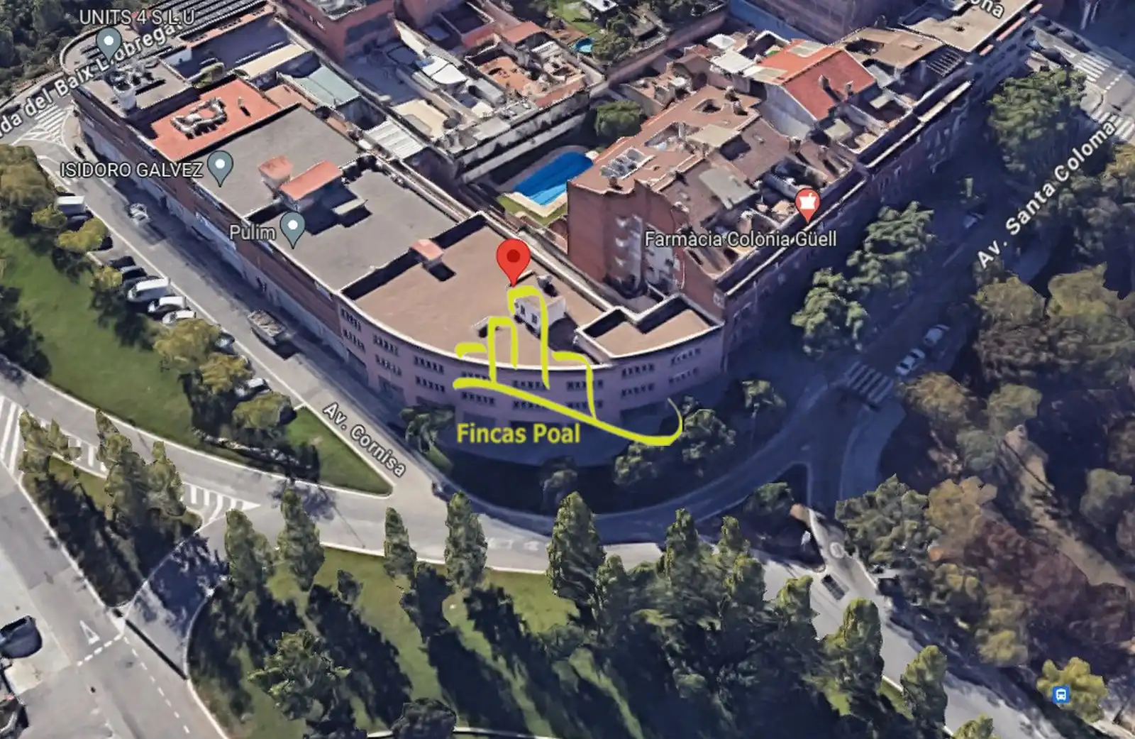 Schwimmbecken von Fabrikhallen zum Verkauf in Santa Coloma de Cervelló