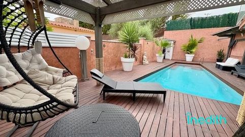 Casa o Chalet independiente en zona Residencial Cunit con piscina, como nueva!