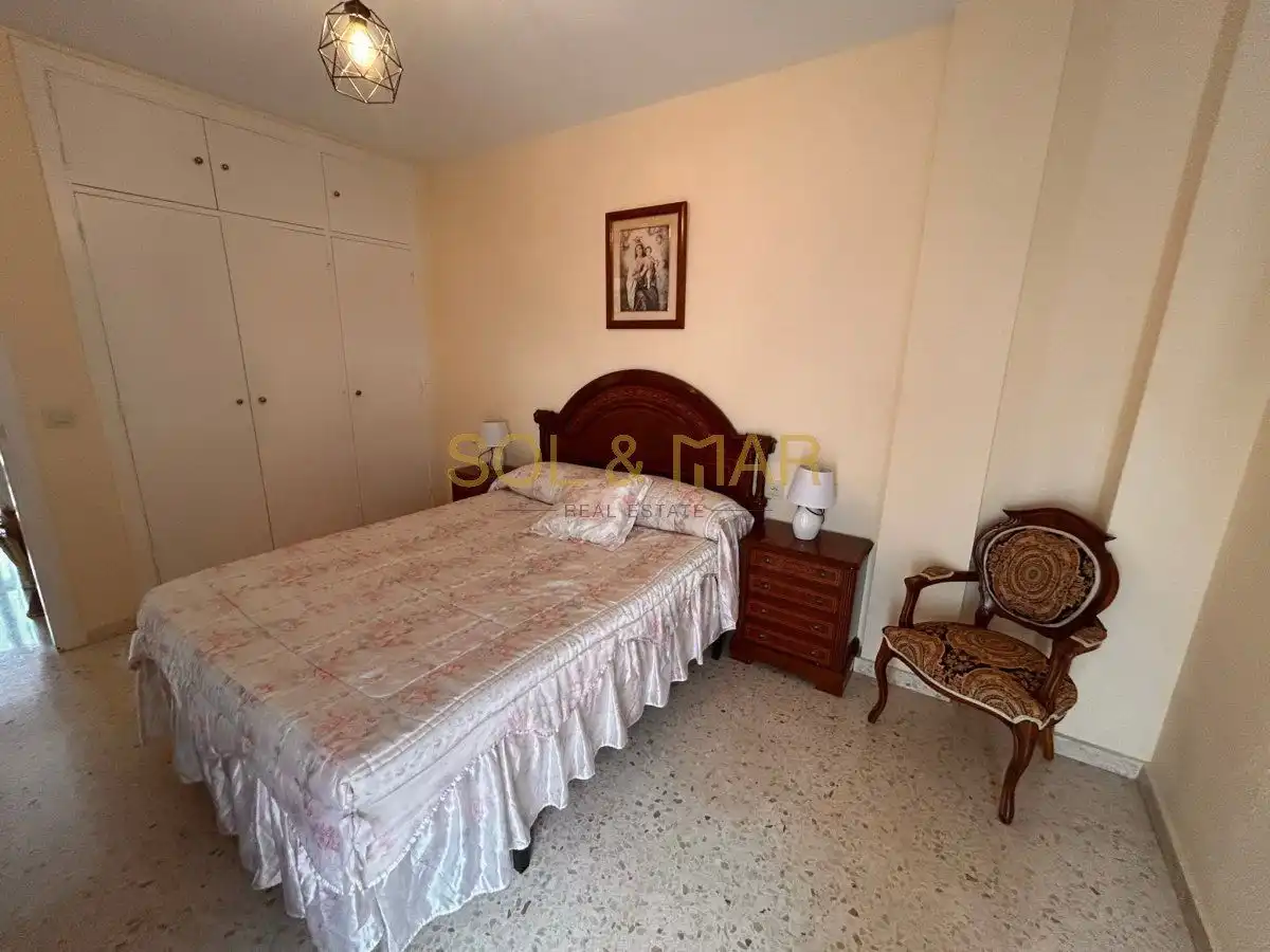 Dormitori de Casa adosada en venda en Alhaurín de la Torre amb Aire condicionat, Calefacció i Terrassa