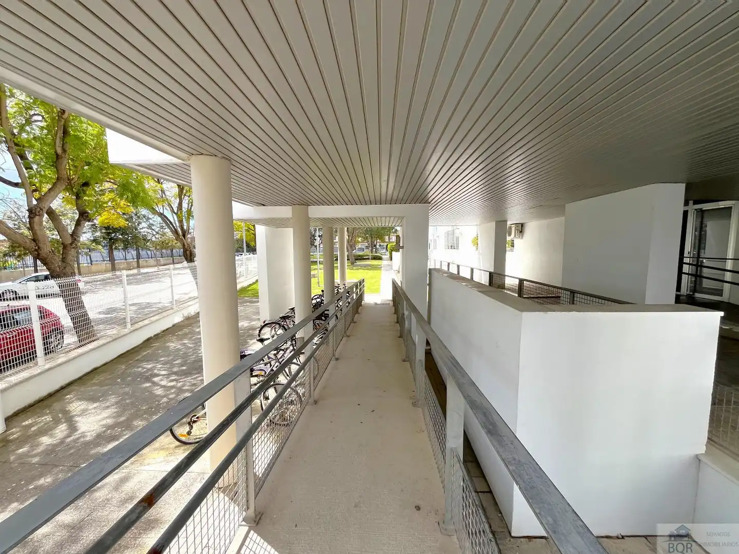 Vista exterior de Pis en venda en Jerez de la Frontera amb Aire condicionat, Terrassa i Traster