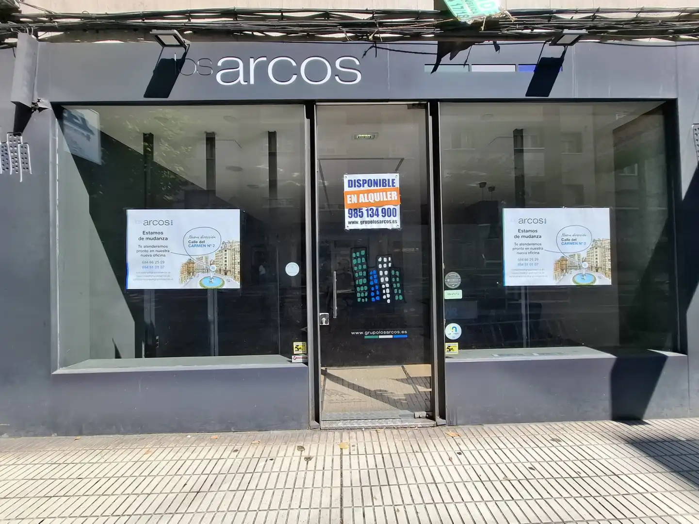 Local de lloguer a Gijón - AV COSTA, Barrio del Centro