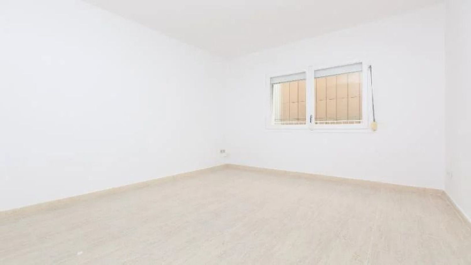Bedroom of Flat for sale in Sabadell