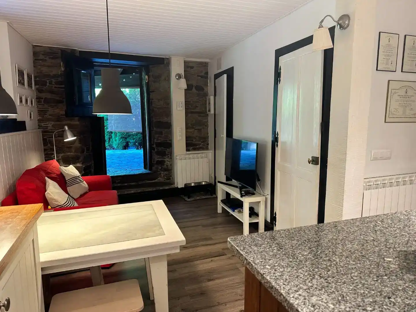 Sala d'estar de Planta baixa en venda en Taramundi amb Aire condicionat i Balcó