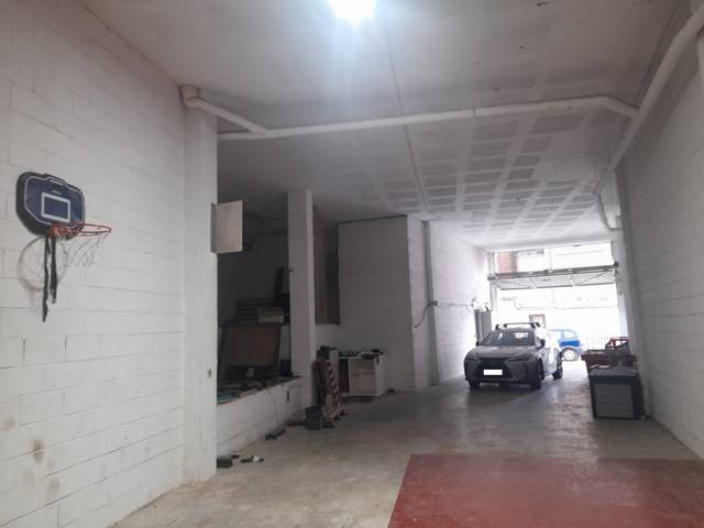 Nave industrial en Alquiler en Carrer República Argentina en Ocata