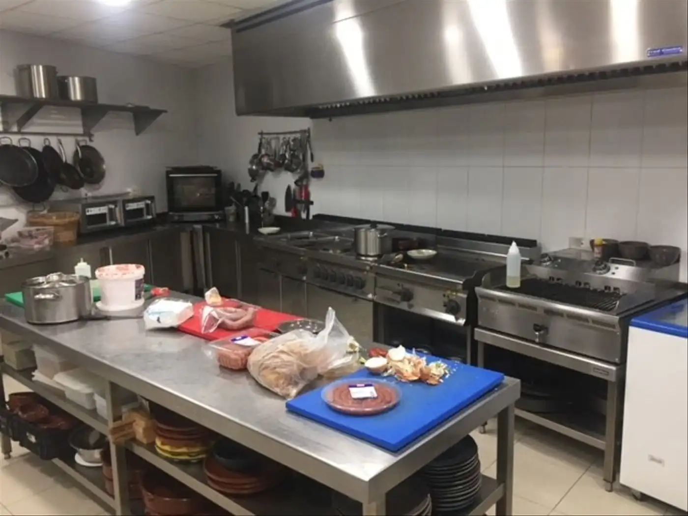 Cocina de Local en traspaso en Manresa con Aire acondicionado, Calefacción y Amueblado