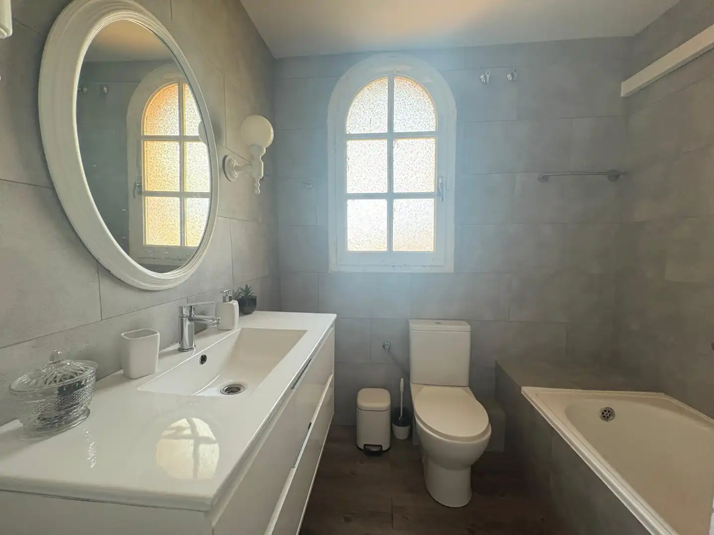 Bathroom of Detached homes for sale in Cambrils  with Air Conditioner, Private garden and Parquet flooring