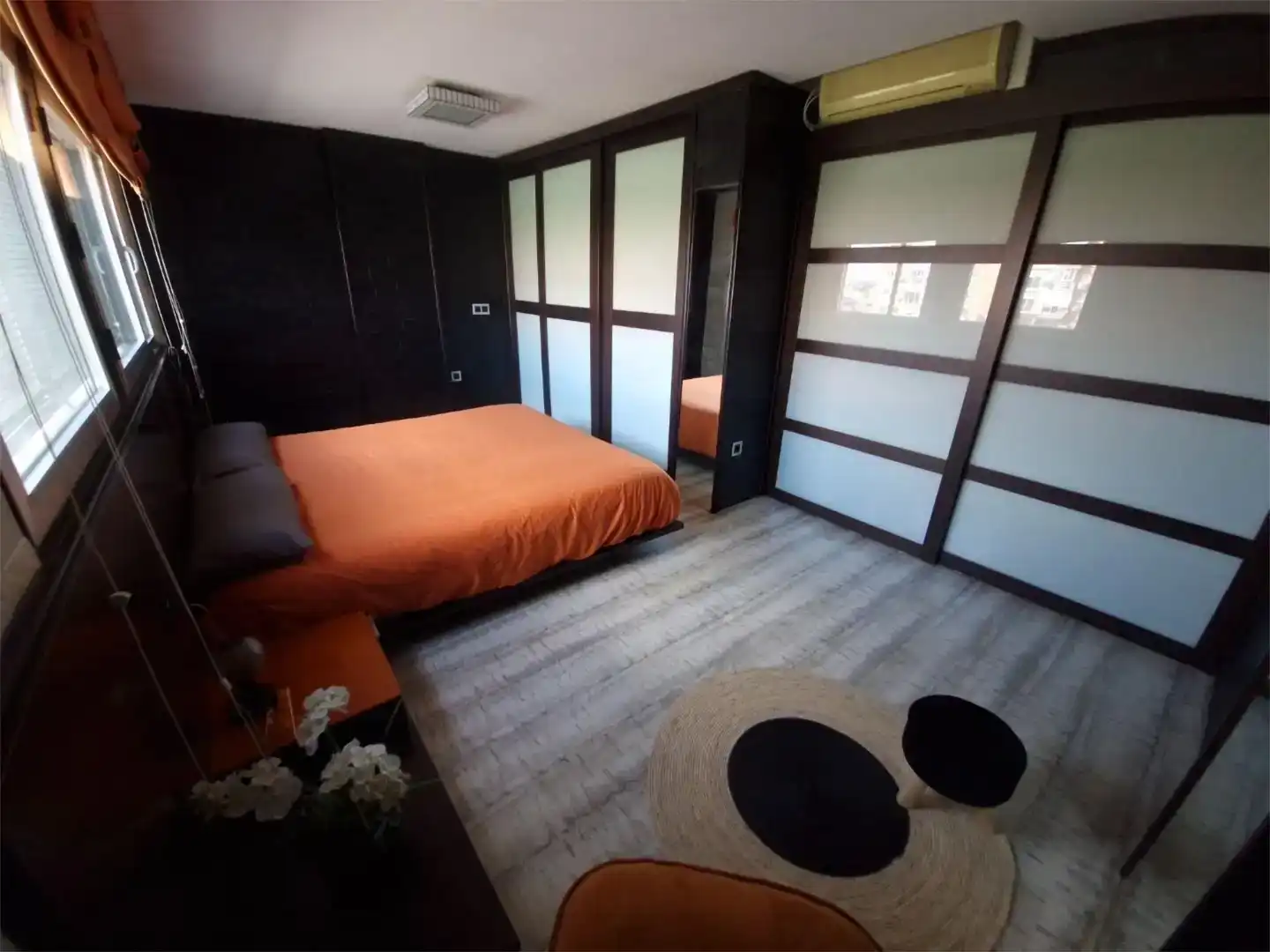 Schlafzimmer von Wohnung zur Miete in  Sevilla Capital mit Klimaanlage