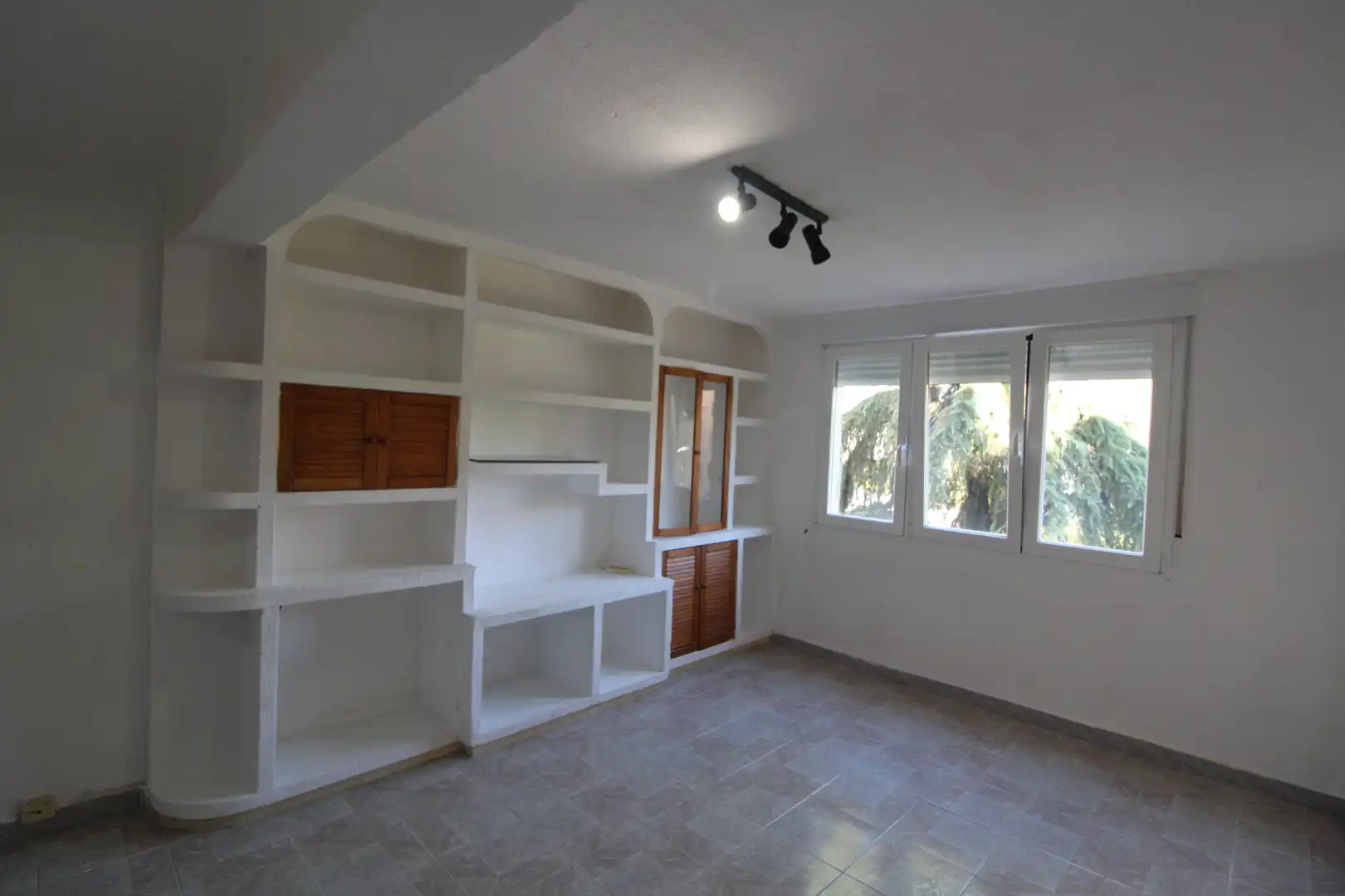 Living room of Flat for sale in Madrid