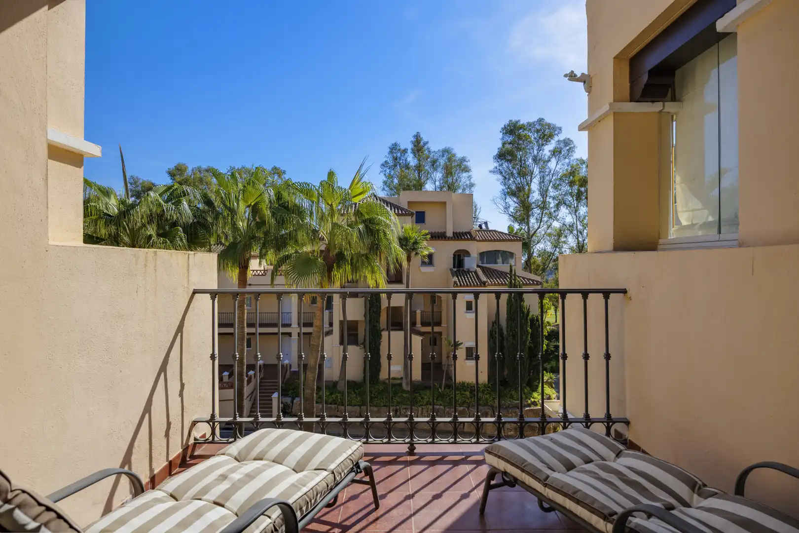 Apartament amb piscina en venda a Selwo, imagen 20