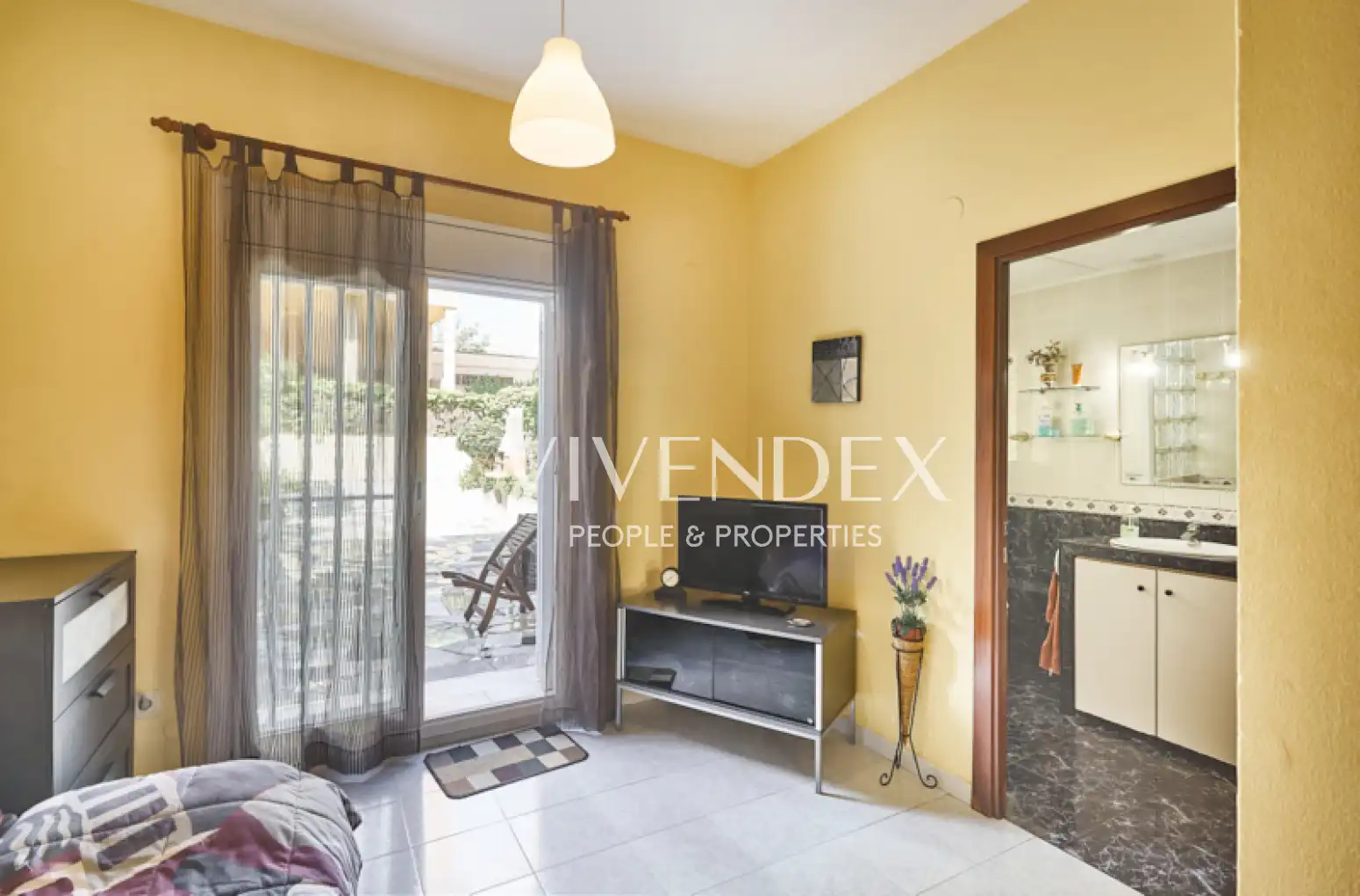 Terraza de Casa adosada en venta en Viladecans con Calefacción, Jardín privado y Terraza