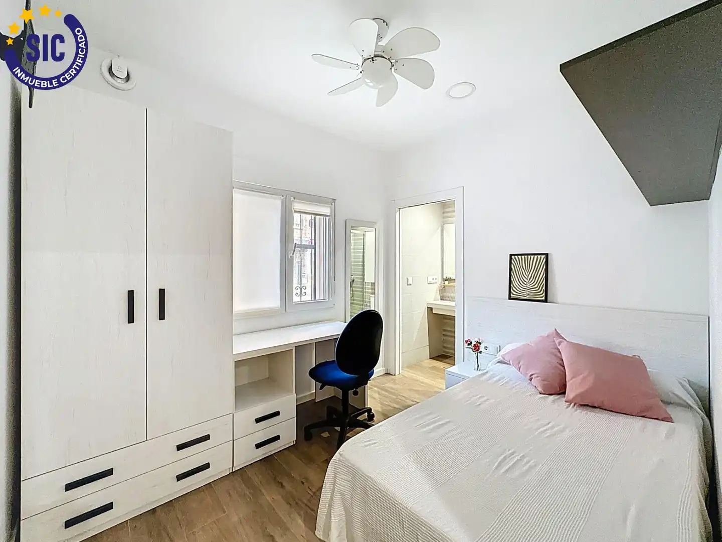 Habitación de Piso en venta en Valencia con Aire acondicionado, Calefacción y Amueblado