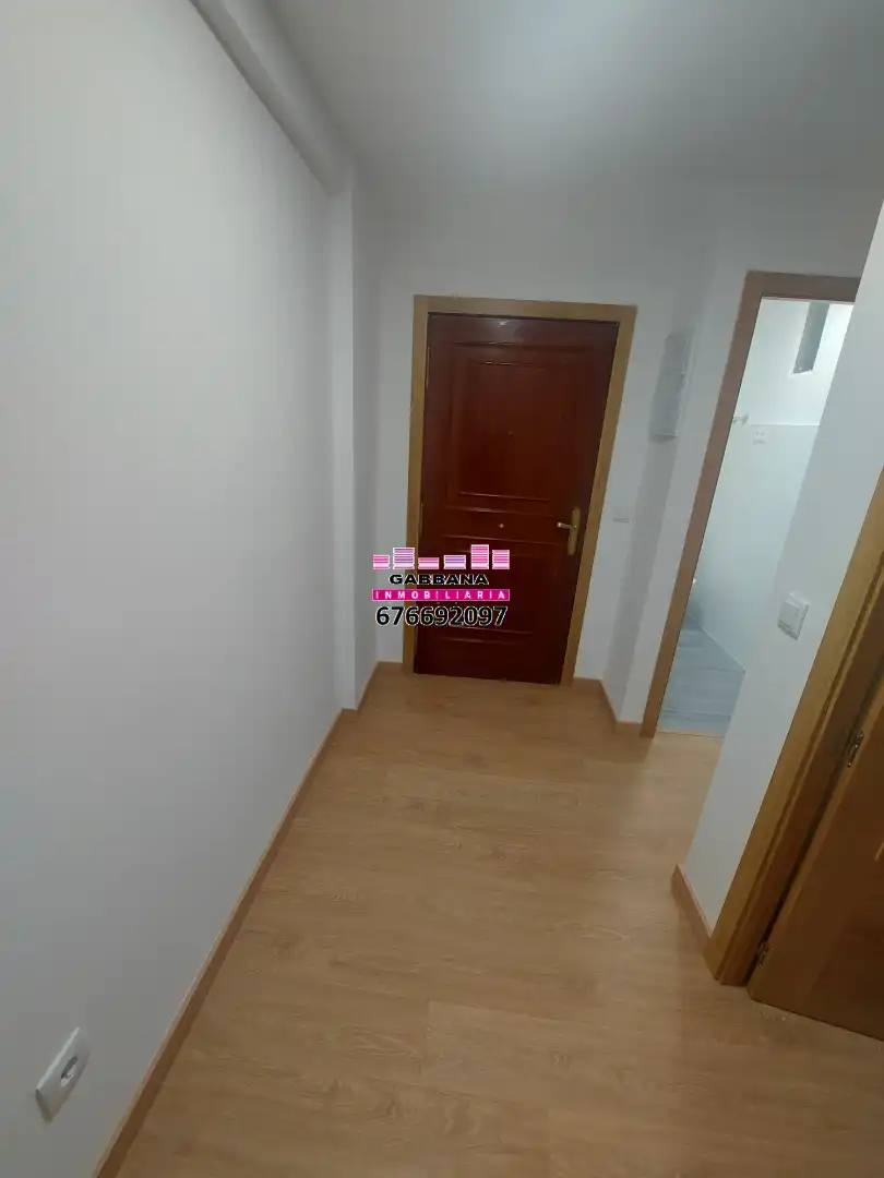 Piso de alquiler en Rúa de Jenaro de la Fuente, 50, Casablanca - Calvario