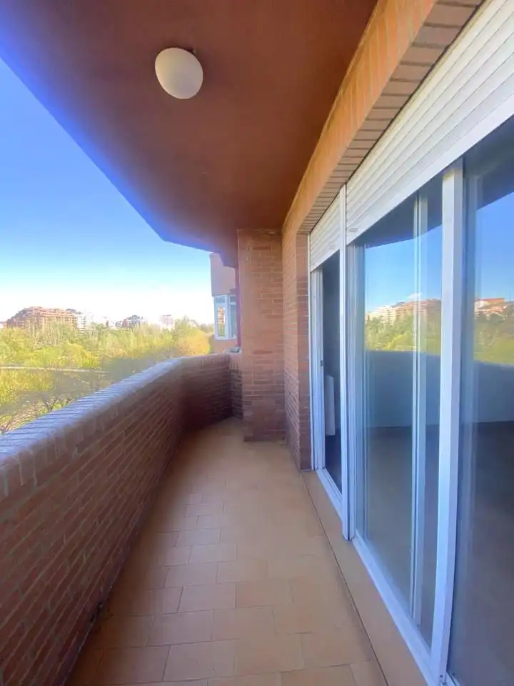 Terrasse von Wohnung zur Miete in León Capital  mit Heizung und Abstellraum