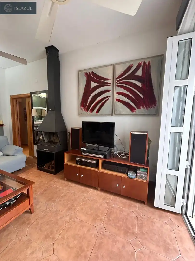 Sala d'estar de Casa o xalet en venda en Isla Cristina amb Jardí privat, Terrassa i Traster