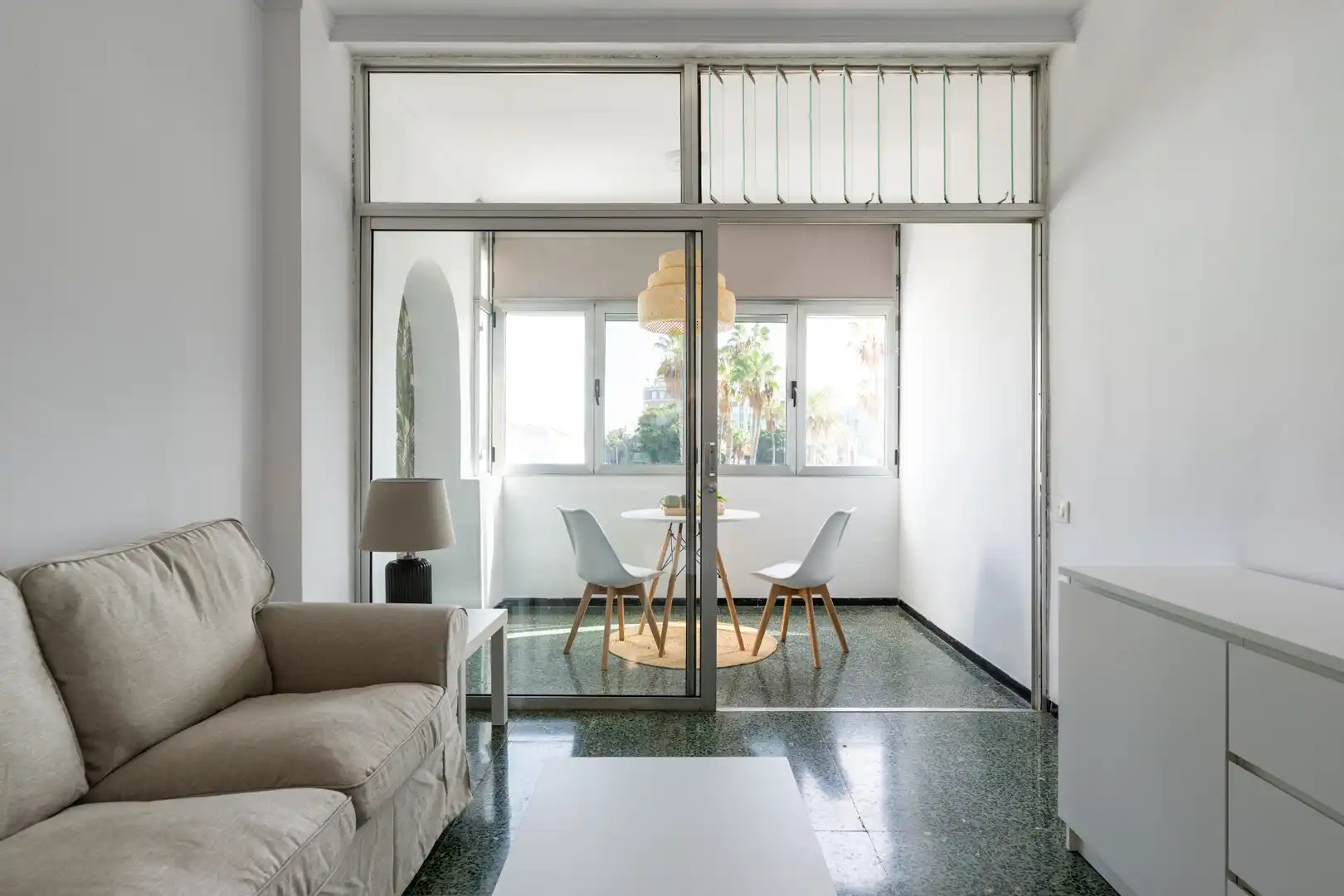 Living room of Study for rent in Las Palmas de Gran Canaria  with Oven, Washing machine and Balcony