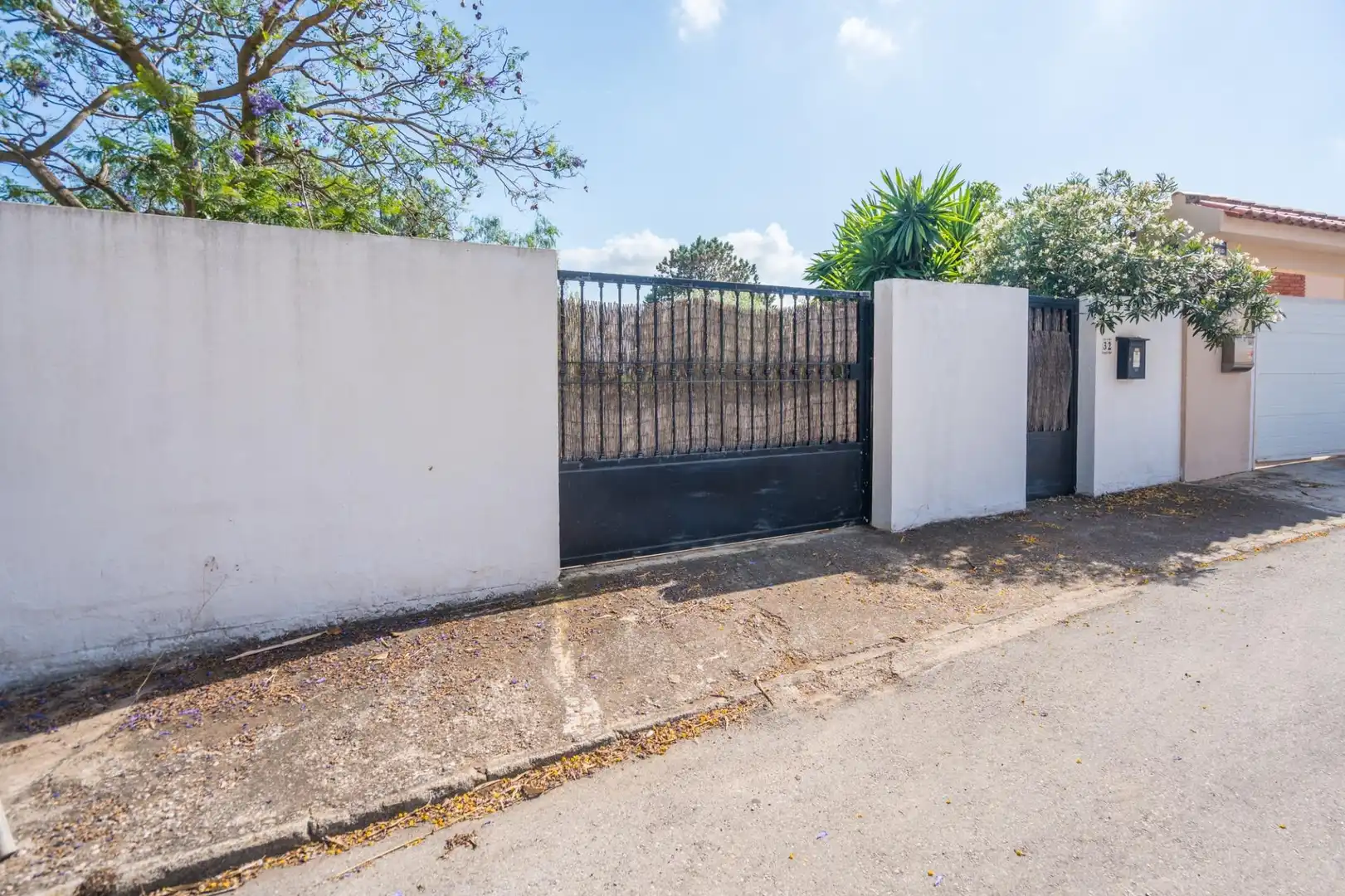 Vista exterior de Casa o chalet en venta en Torrent con Aire acondicionado, Calefacción y Jardín privado