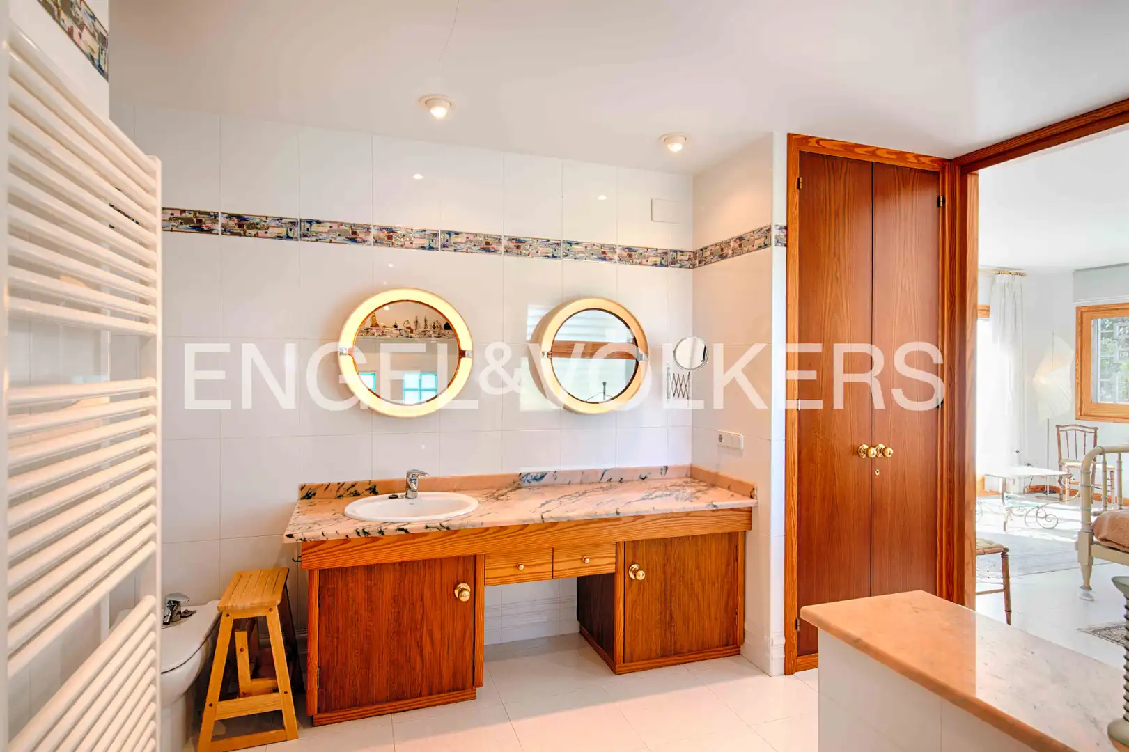 Bathroom of Houses for sale in Llers  with Heating, Private garden and Terrace